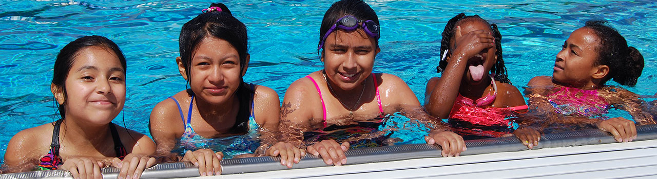 آموزش شنا در خمینی شهر | آکادمی شنا خمینی شهر